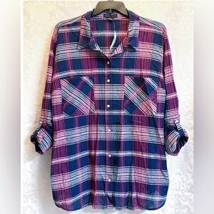 Sanctuary Navy Blue & Pink Linen Blend
Button Up Shirt